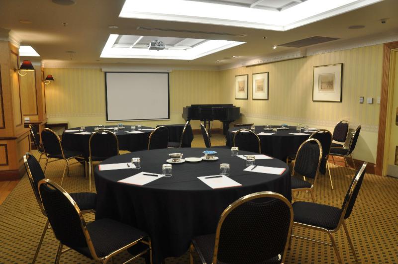 ホテル Stamford Plaza Adelaide