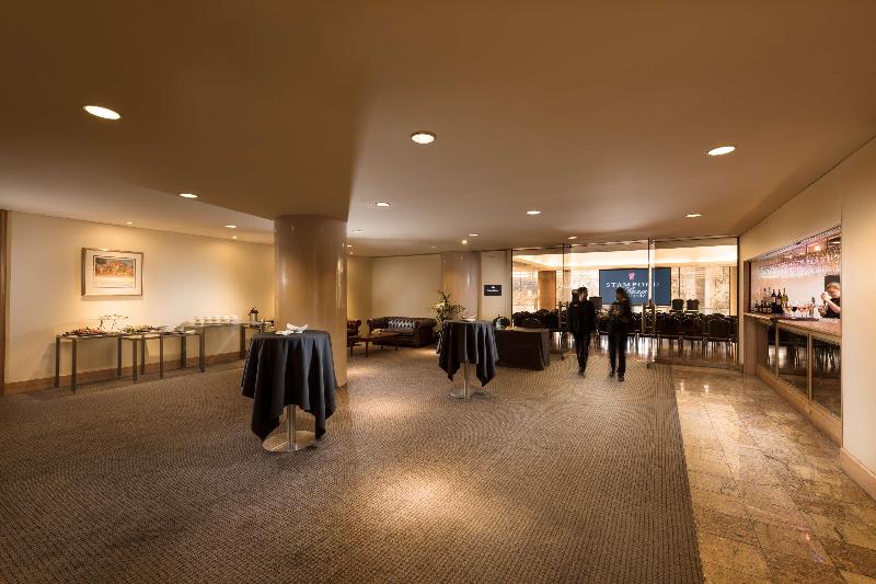 ホテル Stamford Plaza Adelaide