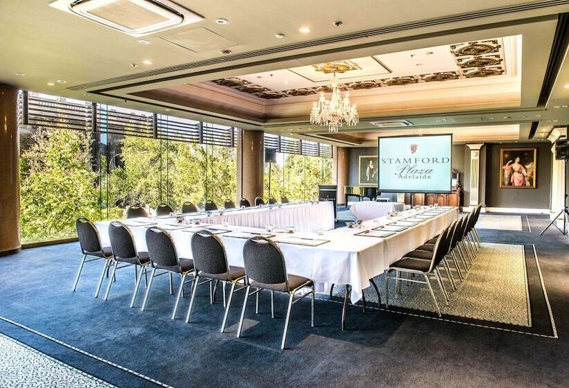 ホテル Stamford Plaza Adelaide
