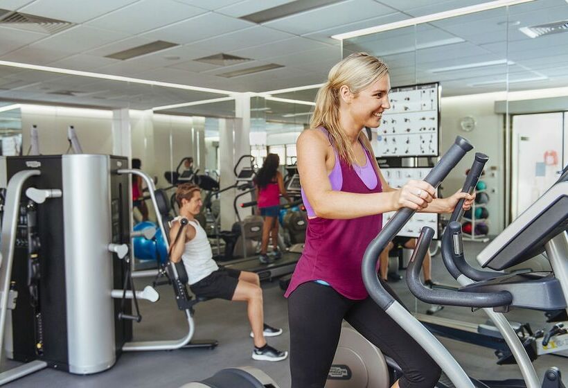 ホテル Stamford Plaza Adelaide