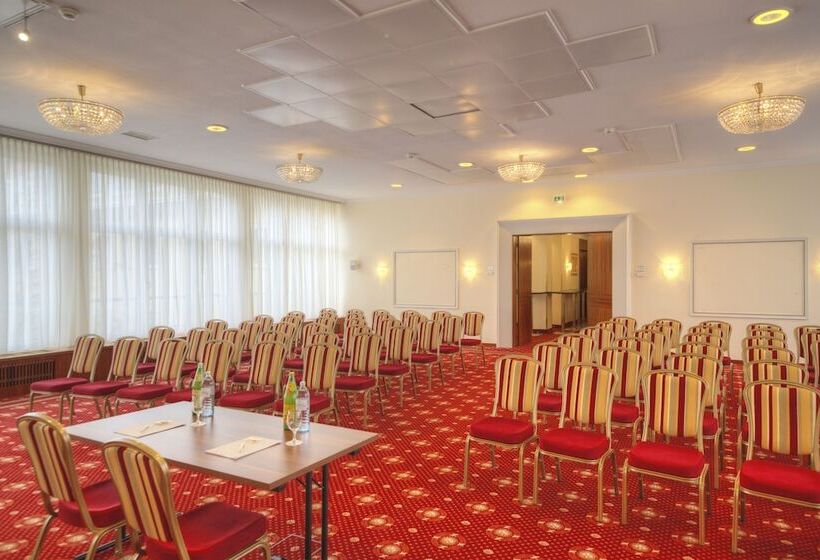 בית מלון כפרי Stefanie   Vienna S Oldest