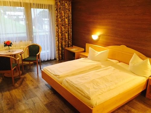 בית מלון כפרי St.Hubertushof Zell am See