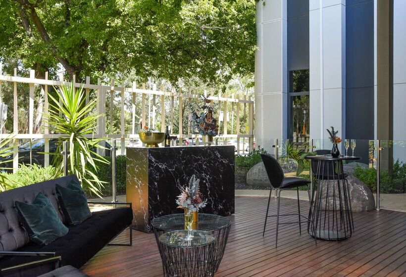 The Terrace Hotel Adelaide