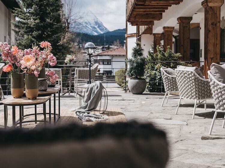 Отель Vaya Seefeld