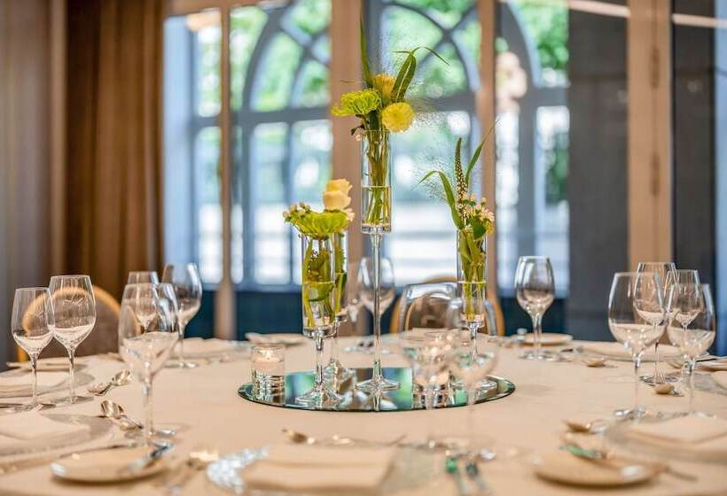 هتل Vienna Marriott