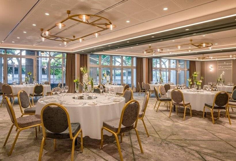 هتل Vienna Marriott