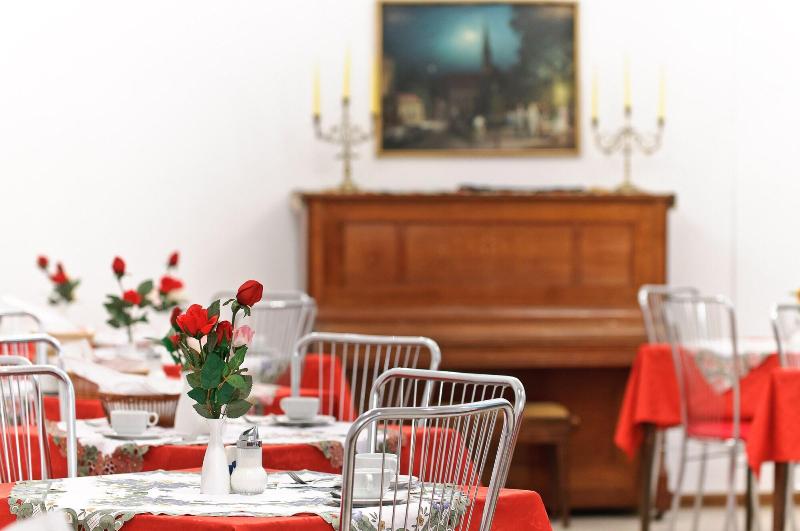 هتل Viktoria Schonbrunn