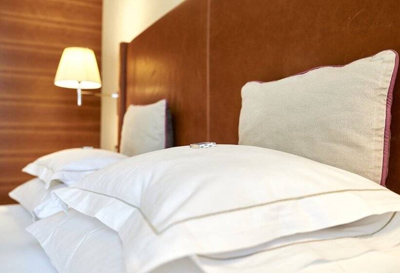 Boutique Hotel & Villa Auersperg