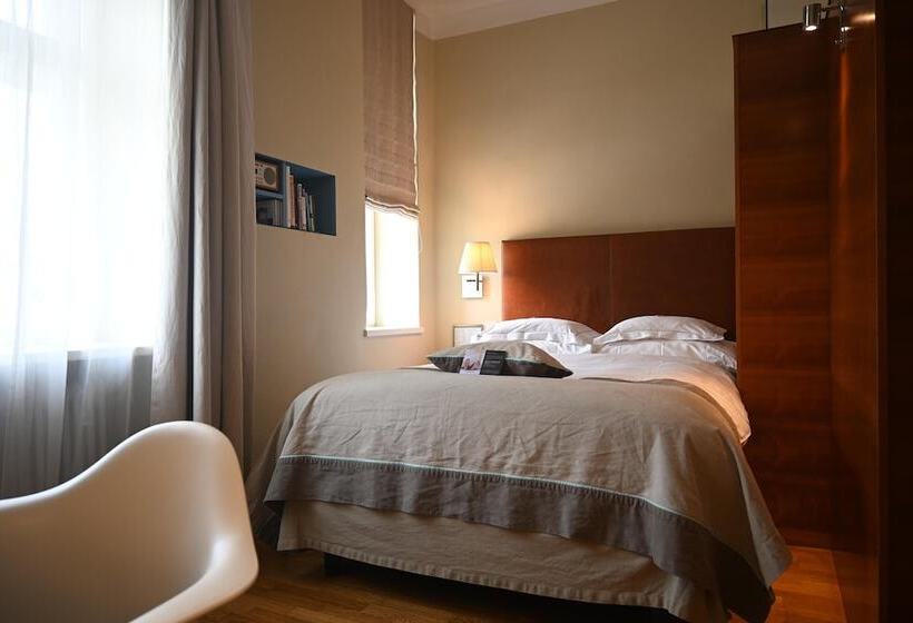 Boutique Hotel & Villa Auersperg