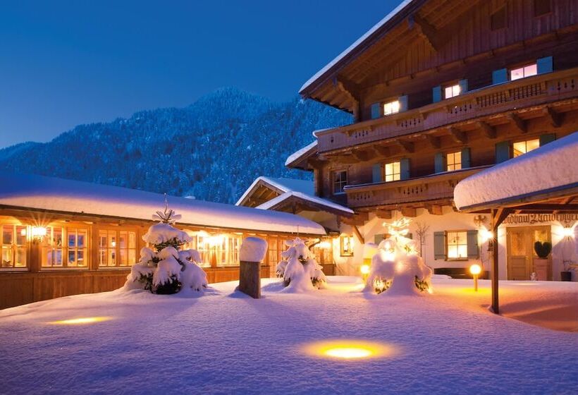 בית מלון כפרי Waidringer Hof 4 Sterne Superior