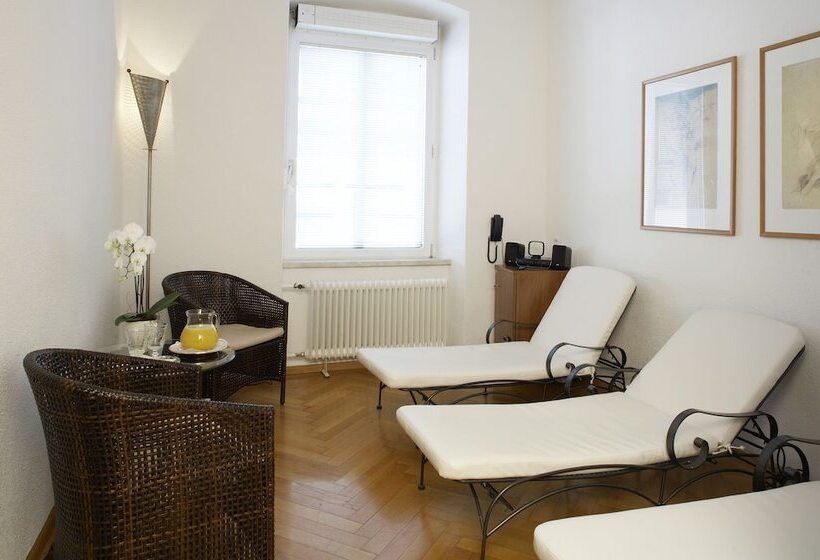 فندق Weißes Kreuz