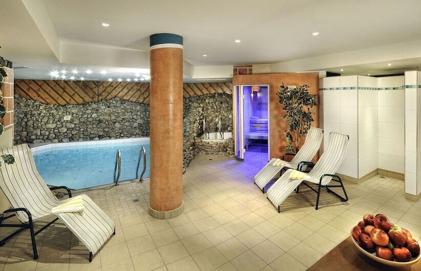 Отель Zum Hirschen