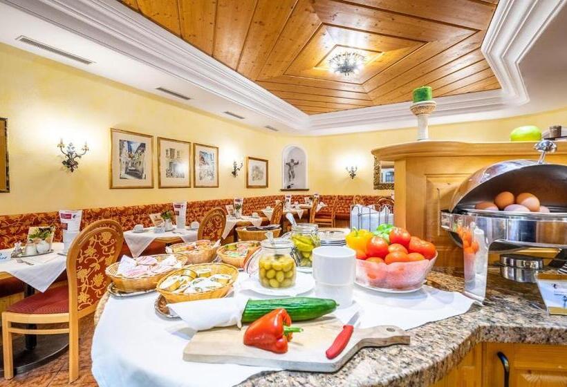 فندق Zum Schwarzen Bären