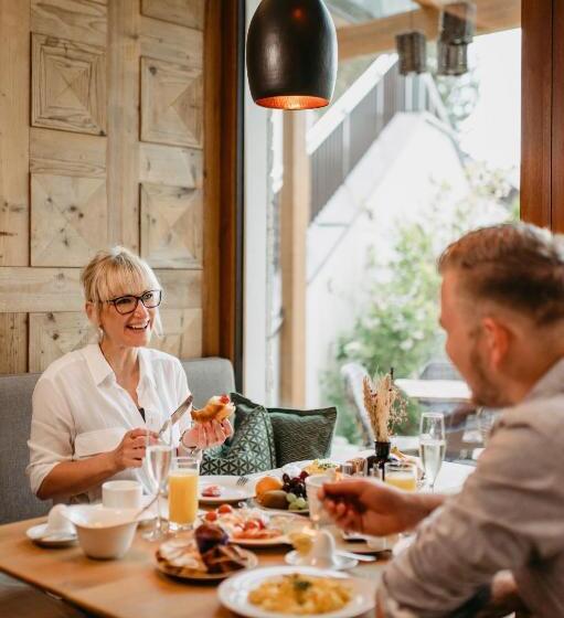Landhotel Laudersbach