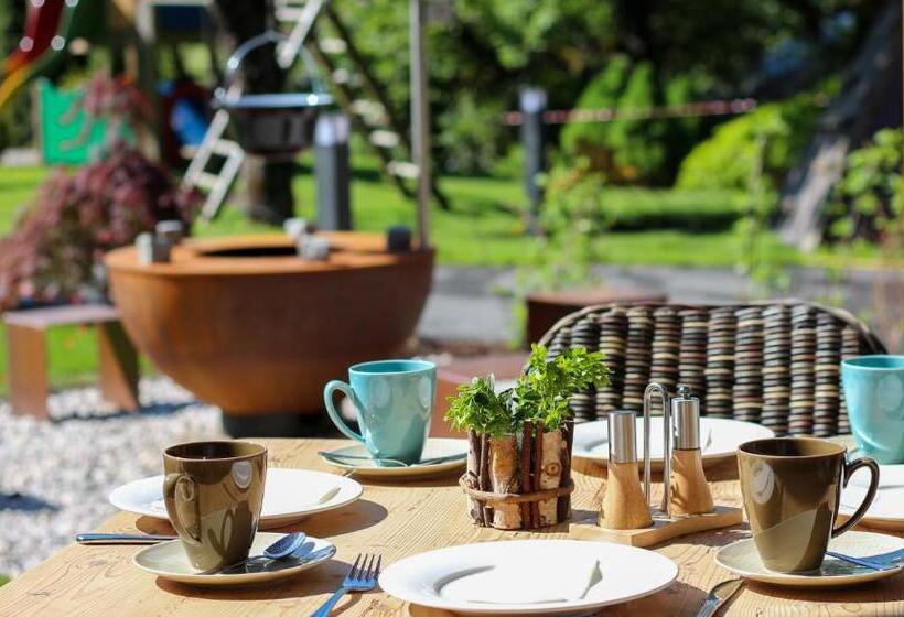 Landhotel Laudersbach