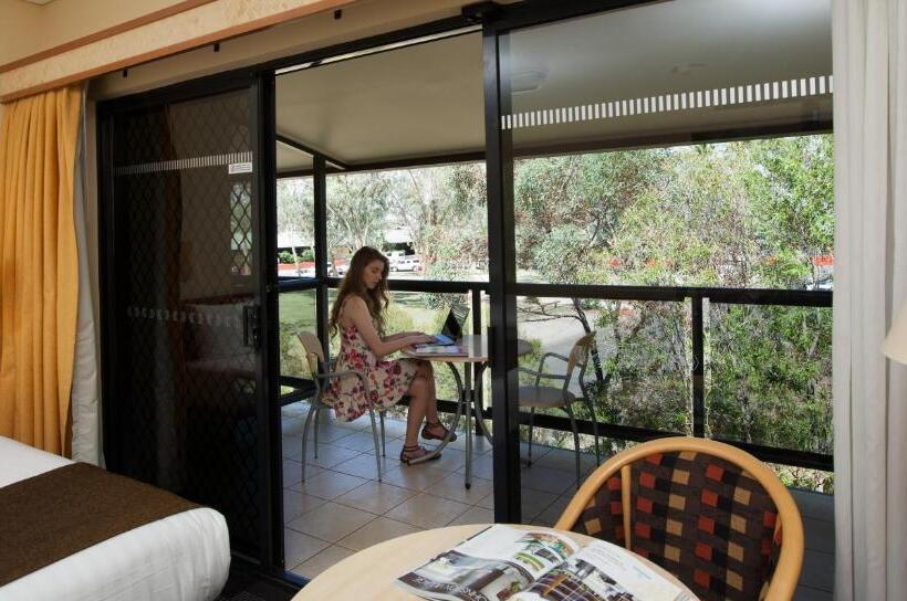 Mercure Alice Springs Resort