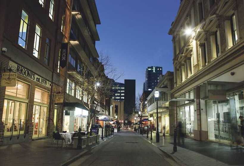 فندق على الطريق Adelaide Paringa