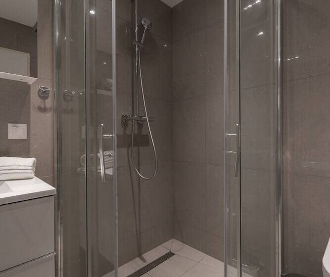 هتل Pakat Residences