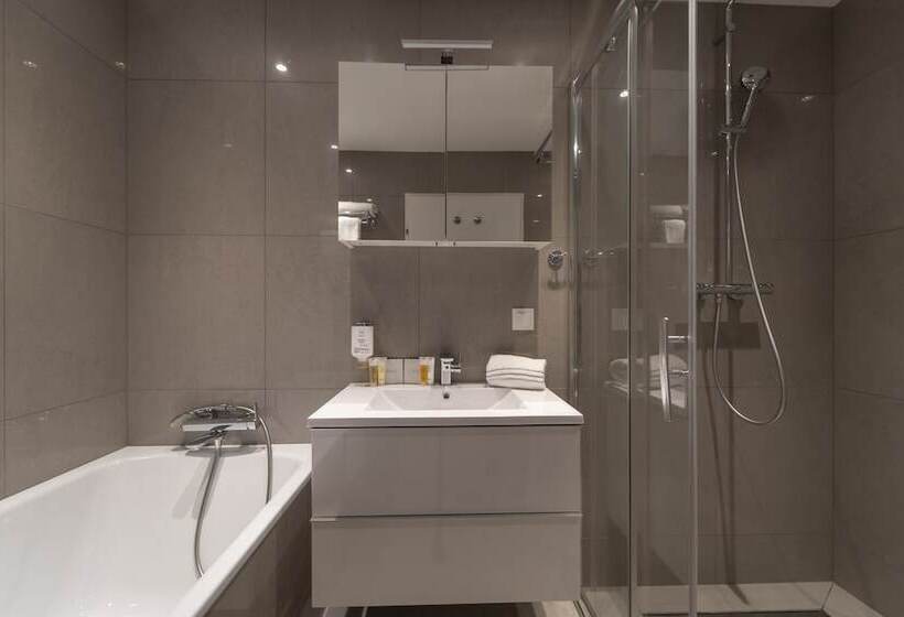 هتل Pakat Residences