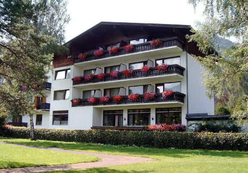 بنسيون Schönblick Apartments