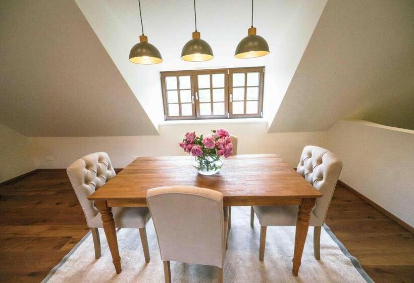 Renaissancehotel Raffelsberger Hof B&b