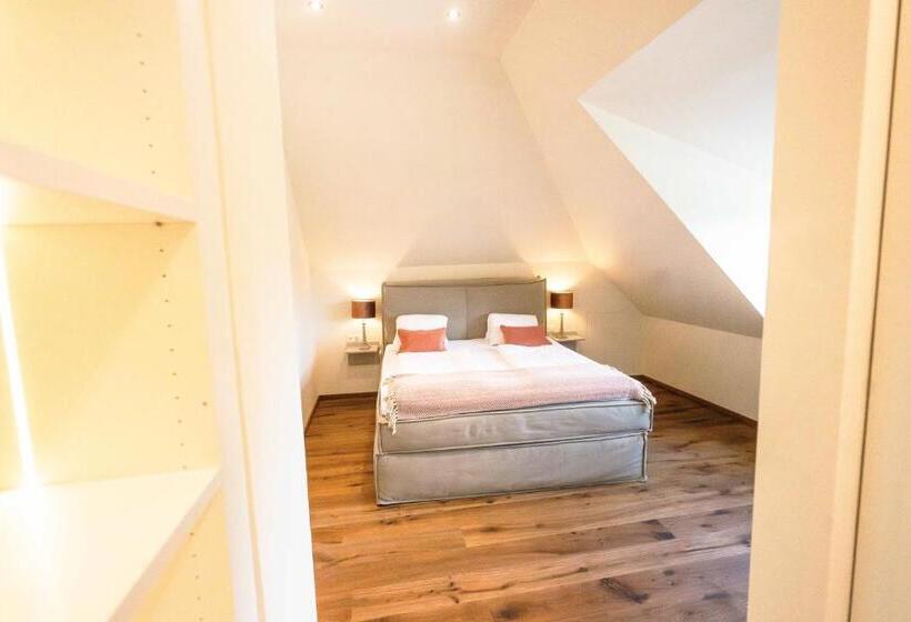 Renaissancehotel Raffelsberger Hof B&b