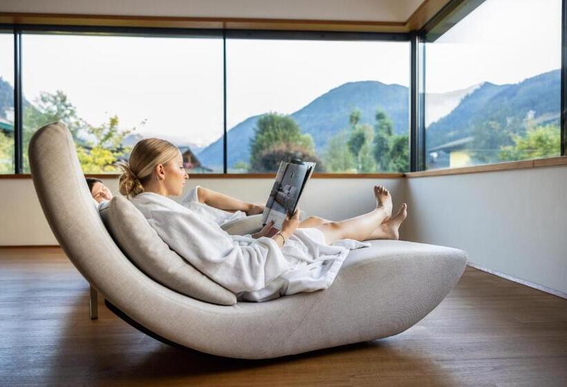 Superior Hotel Alpenhof