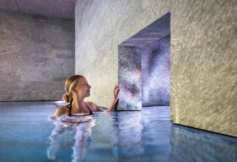 Superior Hotel Alpenhof