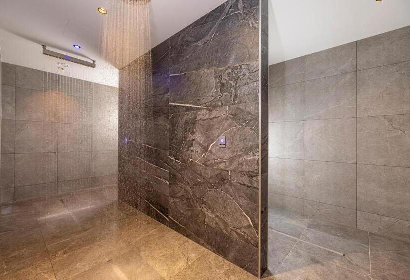 Thermal Badhotel Kirchler