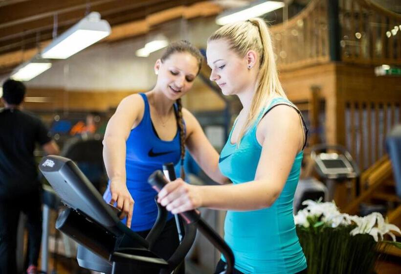 Wellnesshotel ...liebes Rot Flüh