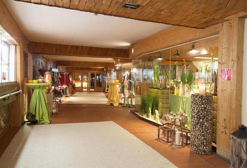 Wellnesshotel ...liebes Rot Flüh