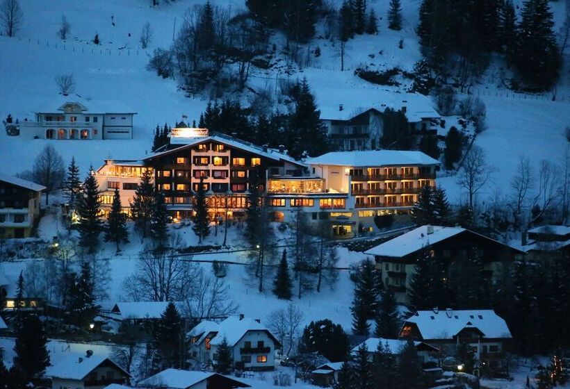 Wohlfühl & Genusshotel Felsenhof