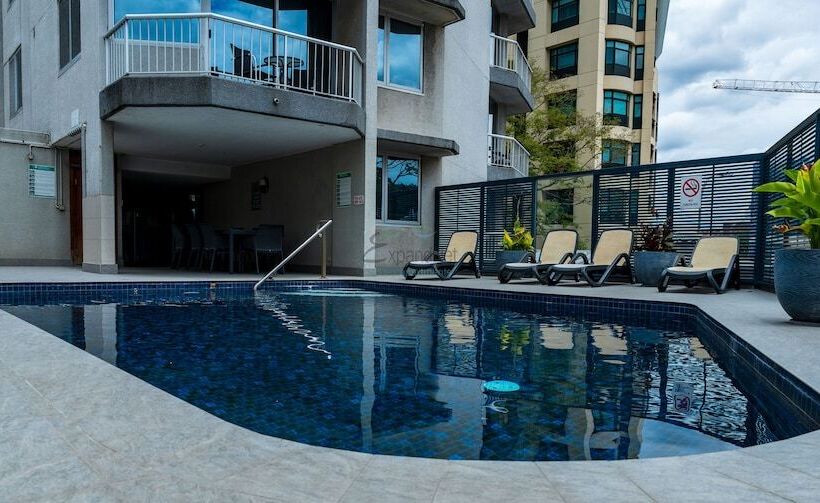 Abbey On Roma Hotel & Apartments