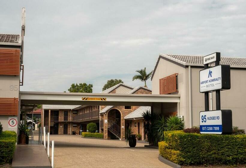 Airport Admiralty Motel