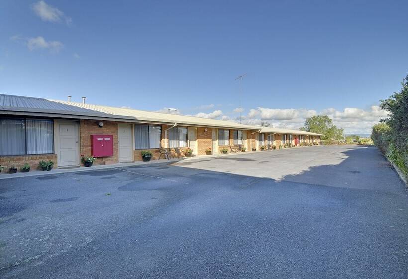 Tree Rose Motel Morwell