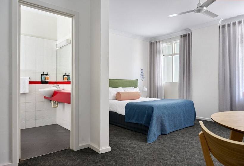 Baileys Parkside Motel By Vetroblu