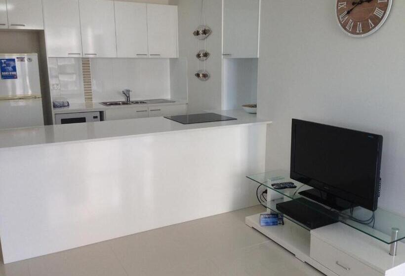 Burleigh Gardens North Hi Rise Holiday Apartments