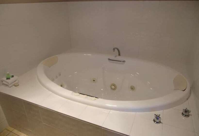 Castle Motel Bairnsdale