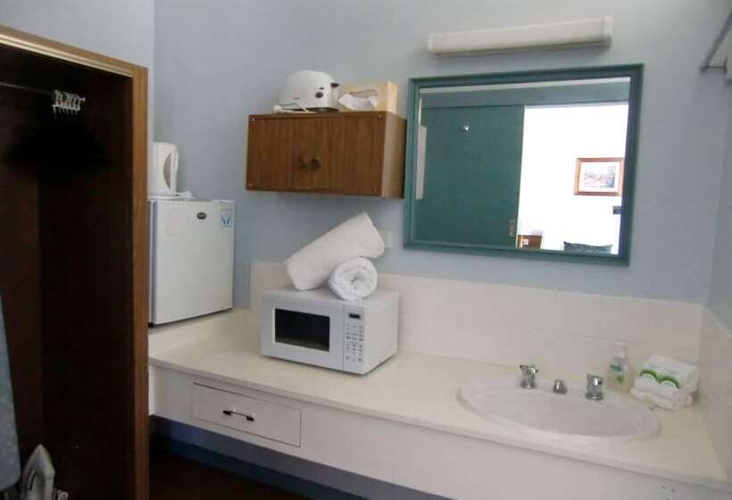 Castle Motel Bairnsdale