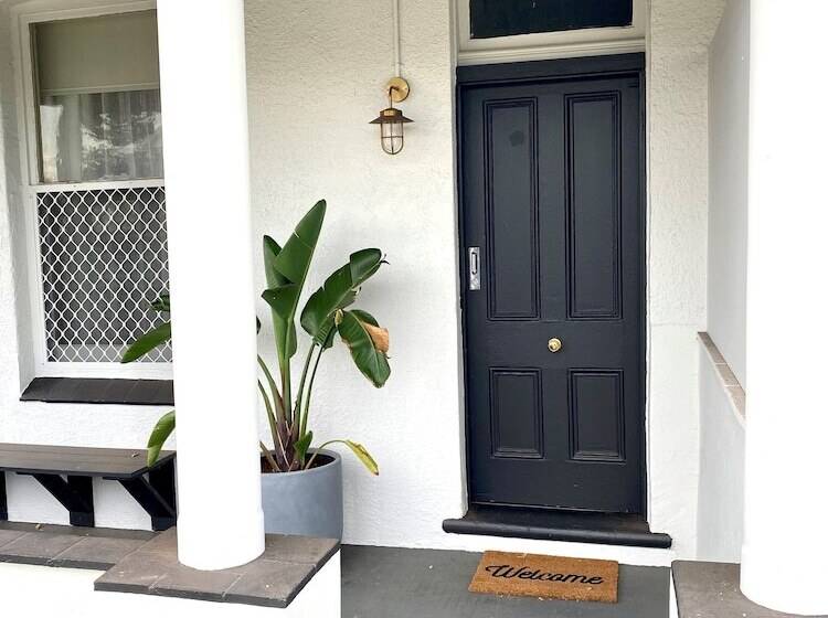 Clifton Motel & Grittleton Lodge