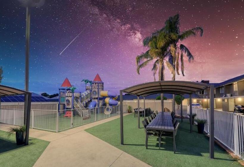 Coachman Hotel Motel