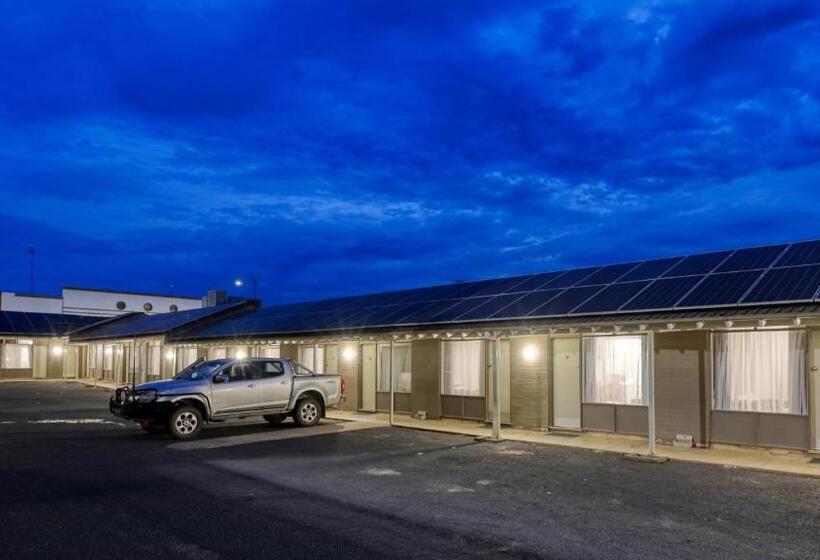 Coachman Hotel Motel