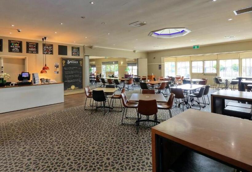 Coachman Hotel Motel