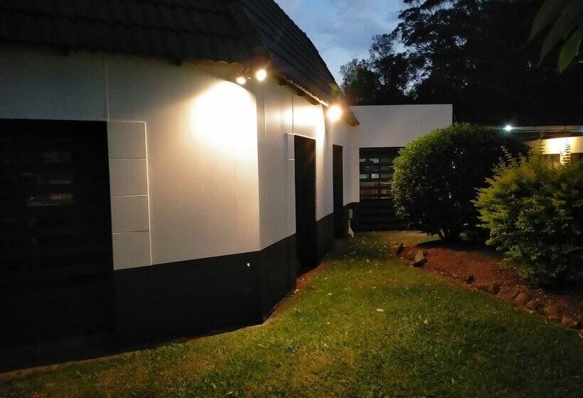 Midway Motel And Villas