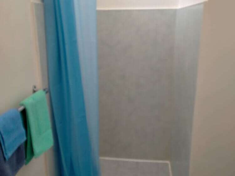 Midway Motel And Villas