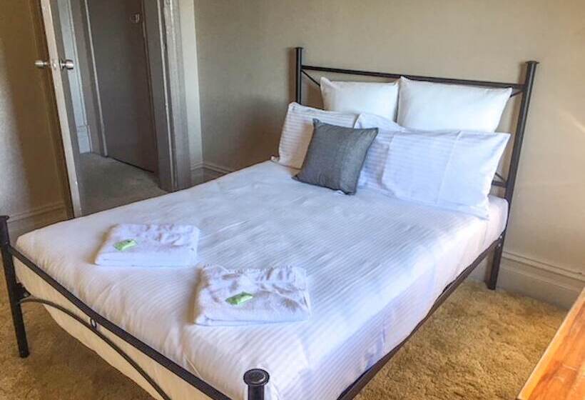 Commercial Hotel Motel Lithgow