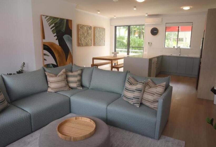 Coolum Beach Resort