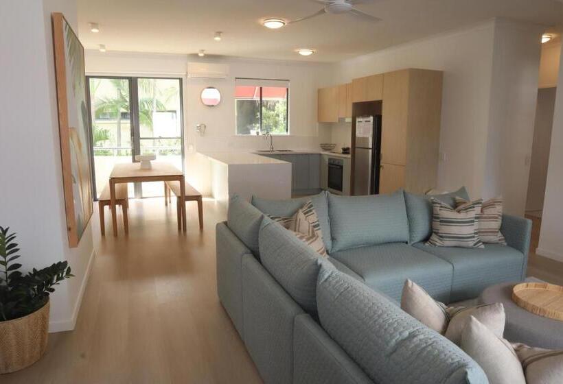 Coolum Beach Resort