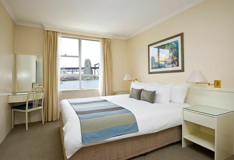 Harbourside Apartments