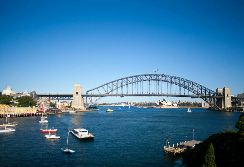 Harbourside Apartments